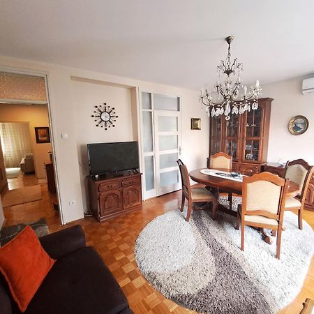 Central Park Apartment Чачак Экстерьер фото